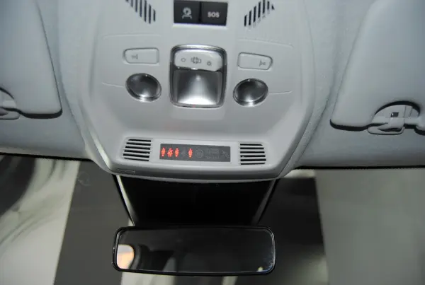 Citroen C3 Aircross 1.2 T Max 28