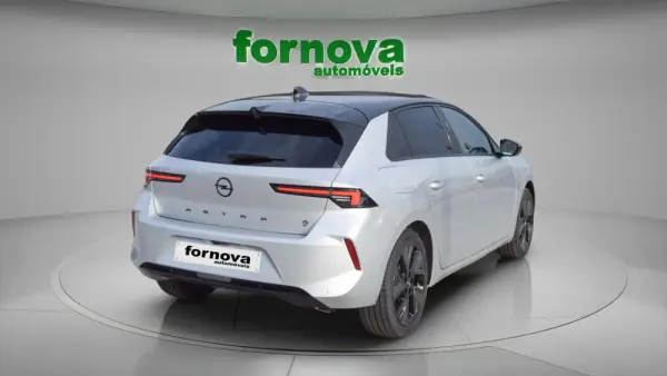 Opel Astra 54 kWh GS 7