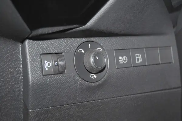 DS DS7 E-Tense Performance Line 33