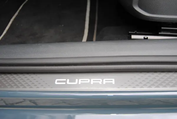 Cupra Leon ST 1.5 e-Hybrid DSG 16