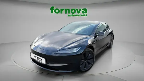 Tesla Model 3 Tração Traseira Premium 3