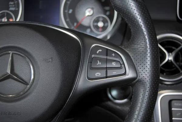 Mercedes-Benz A 180 AMG Line 19