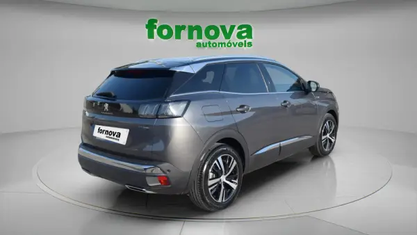 Peugeot 3008 1.6 Hybrid GT e-EAT8 6