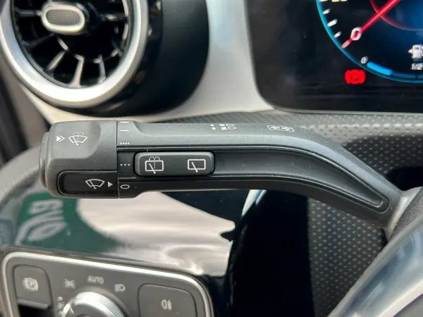 Mercedes-Benz CLA 180 d AMG Line Aut. 34