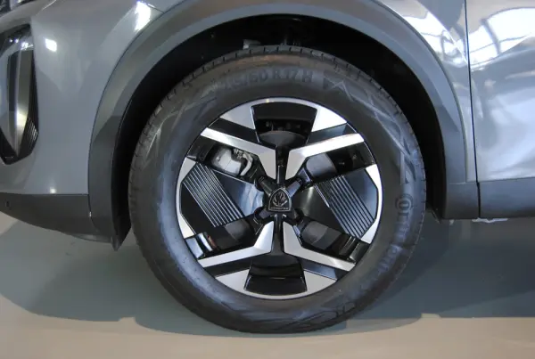 Peugeot 2008 1.2 Hybrid Allure e-DCS6 10