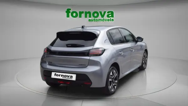 Peugeot 208 1.2 Hybrid Allure e-DCS6 4