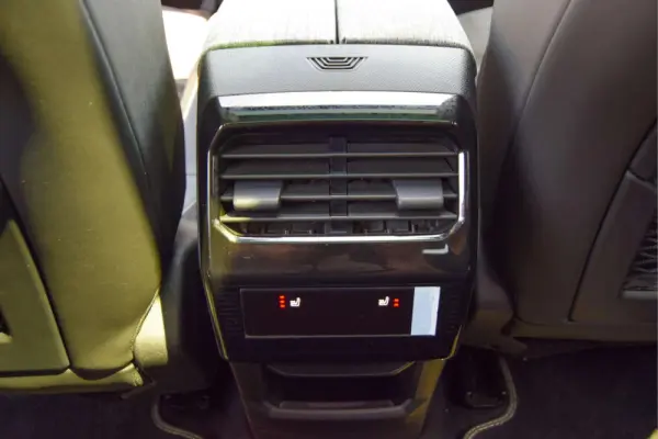 Peugeot E-3008 73 kWh GT 45