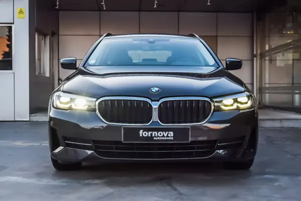 BMW 520 d Line Luxury Auto 8