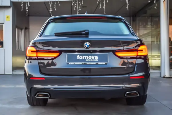 BMW 520 d Line Luxury Auto 9