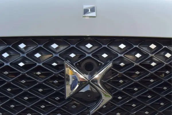 DS DS4 E-Tense La Première EAT8 13
