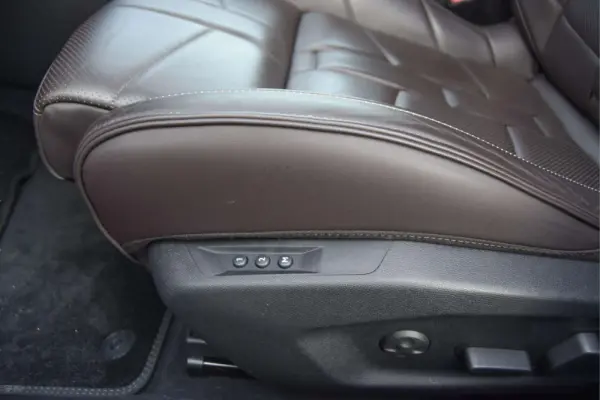 DS DS4 E-Tense La Première EAT8 23