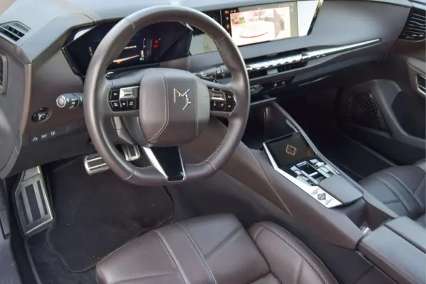 DS DS4 E-Tense La Première EAT8 22