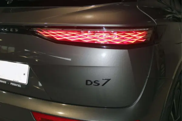 DS DS7 E-Tense 4x4 Performance Line + 14