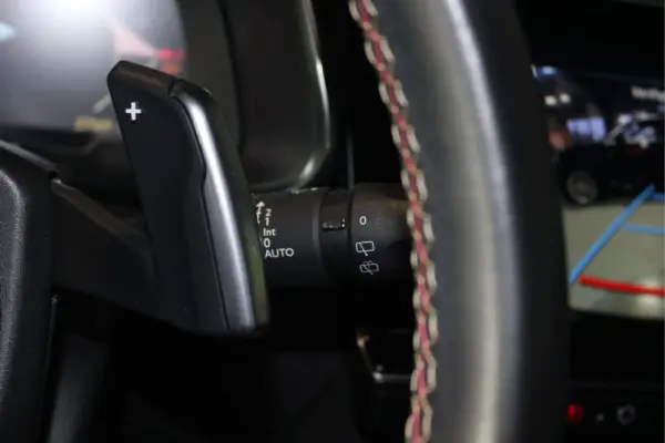 DS DS7 E-Tense 4x4 Performance Line + 28