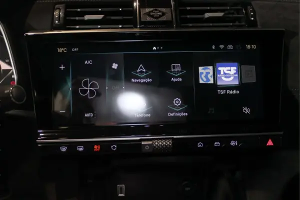 DS DS7 E-Tense 4x4 Performance Line + 40