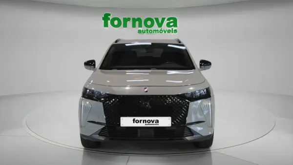 DS DS7 E-Tense Performance Line 4