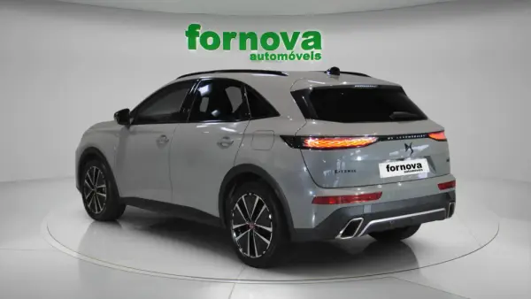 DS DS7 E-Tense Performance Line 9