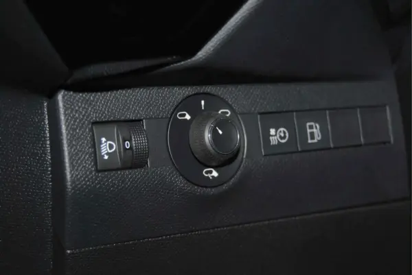 DS DS7 E-Tense Performance Line 19