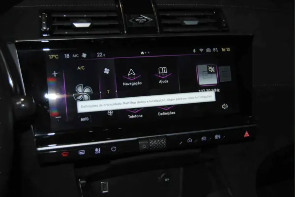 DS DS7 E-Tense Performance Line 29