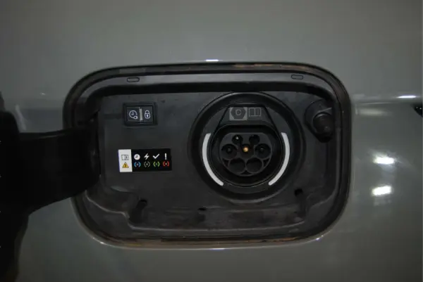 DS DS7 E-Tense Performance Line 39