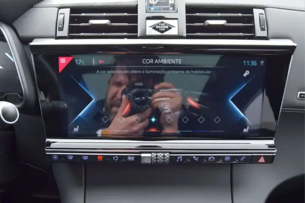 DS DS7 Crossback E-Tense 4x4 Opera EAT8 300cv 30