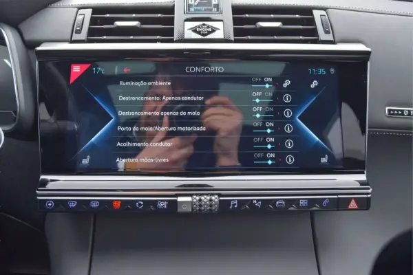 DS DS7 Crossback E-Tense 4x4 Opera EAT8 300cv 29