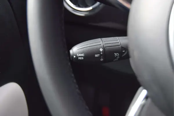 Fiat 500C 1.0 Hybrid Dolcevita 23
