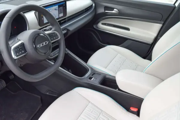 Fiat 600 1.2 Hybrid La Prima 12