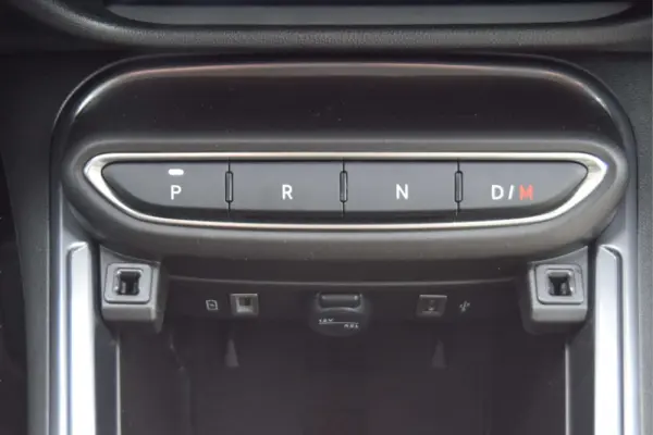 Fiat 600 1.2 Hybrid La Prima 19