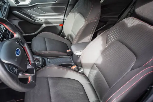 Ford Focus SW 1.0 EcoBoost MHEV ST-Line X Aut. 12