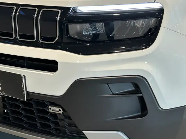 Jeep Avenger 1.2 GSE T3 Altitude 13