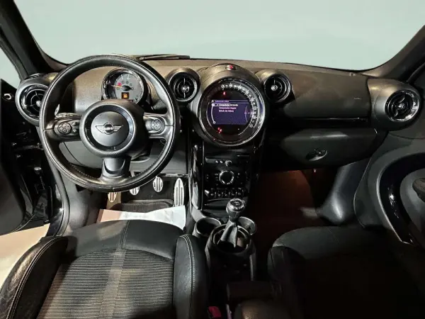 MINI Countryman Cooper SD ALL4 23