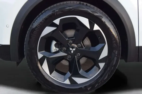 Mitsubishi ASX 1.3 DI-T Shogun 7DCT 8