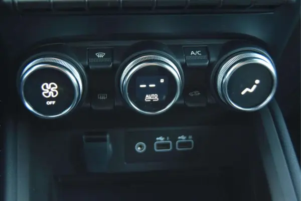 Mitsubishi Colt 1.0 MPI-T Kaiteki 22