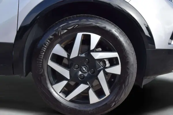 Opel Mokka 1.2 Hybrid GS eDCT 9
