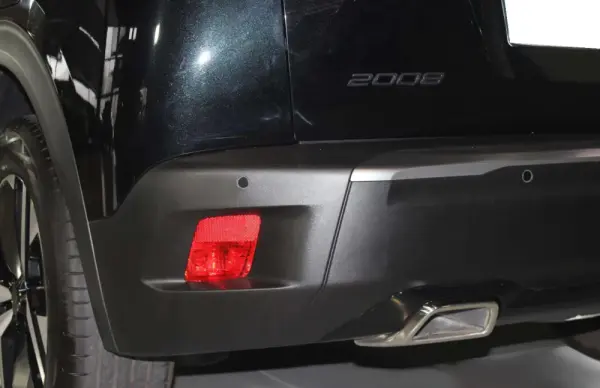 Peugeot 2008 1.2 Hybrid Allure e-DCS6 13