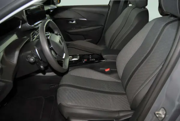 Peugeot 208 1.2 Hybrid Allure e-DCS6 16