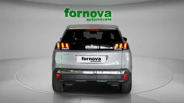 Peugeot 3008 1.5 BlueHDi Allure Pack EAT8 7