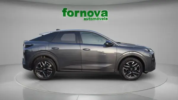Peugeot 3008 1.2 Hybrid Allure e-DCS6 5