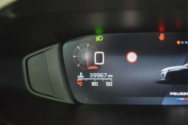 Peugeot 308 1.2 PureTech Allure Pack 29