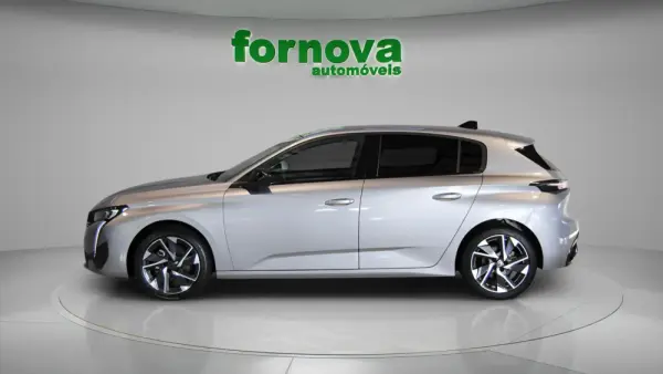 Peugeot 308 1.2 PureTech Allure 9