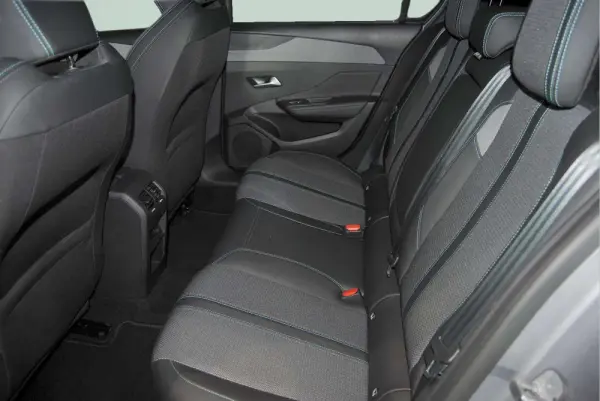 Peugeot 308 1.2 PureTech Allure 18