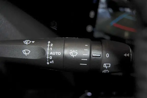 Peugeot 308 1.2 PureTech Allure 28