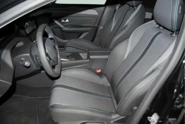 Peugeot 308 SW 1.5 BlueHDi Allure EAT8 15