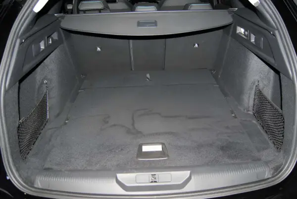 Peugeot 308 SW 1.5 BlueHDi Allure EAT8 17
