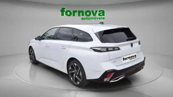 Peugeot 308 SW 1.2 HYBRID ALLURE eDCS6 6