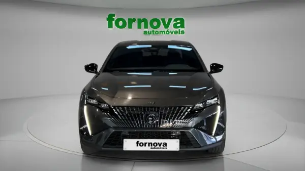 Peugeot 408 1.6 Hybrid GT e-EAT8 3