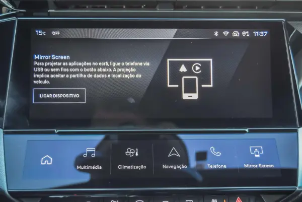 Peugeot 408 1.6 Hybrid GT e-EAT8 32