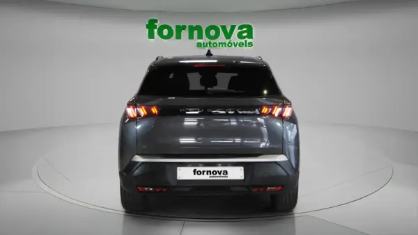 Peugeot 5008 1.2 Hybrid Allure e-DCS6 7
