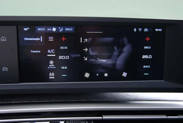 Peugeot 5008 1.2 Hybrid Allure e-DCS6 40